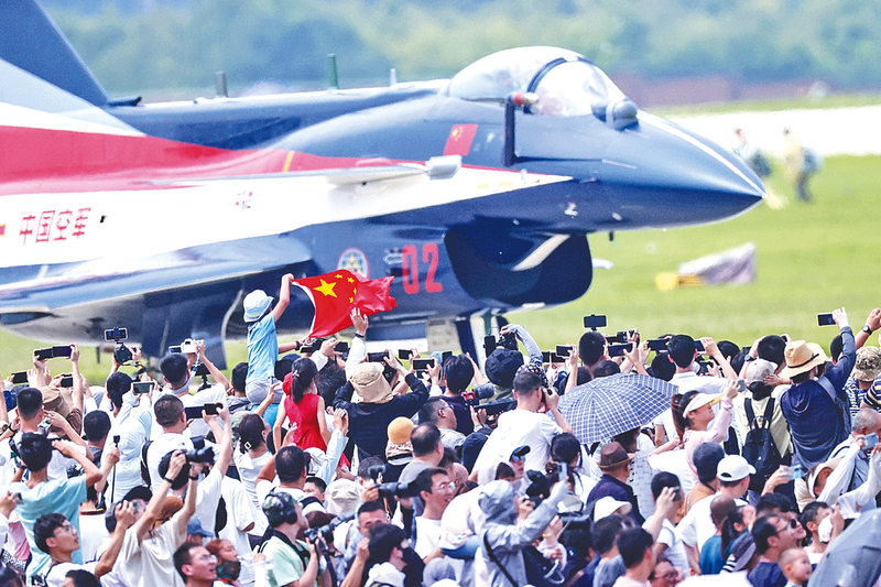 男生操女生鸡巴长春航空展迎来首个公众日